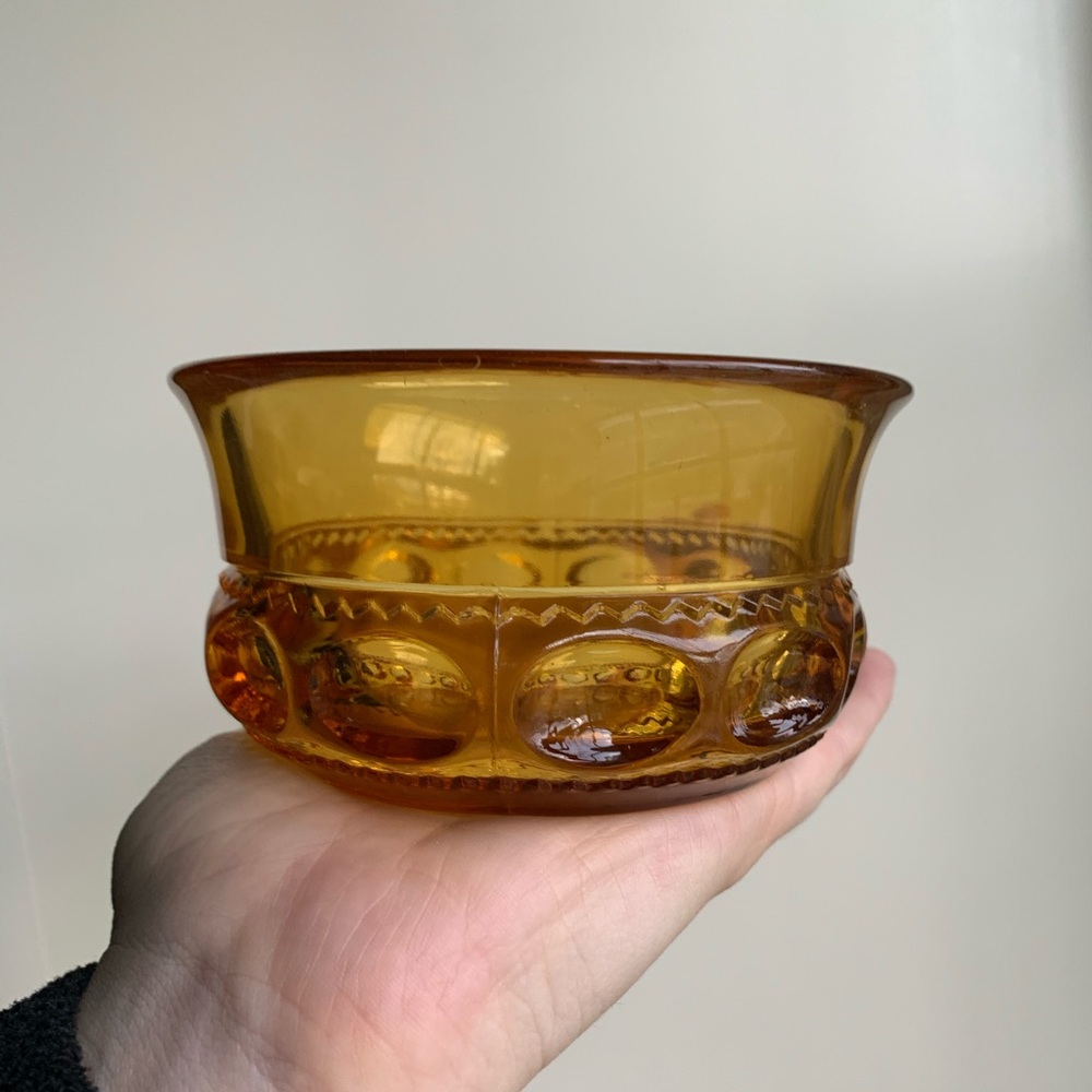 Amber glass bowl